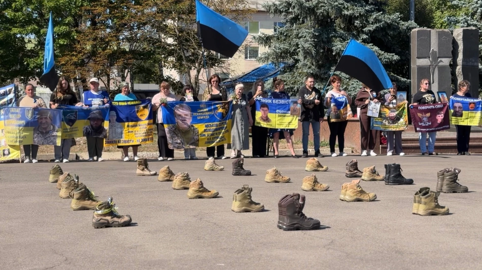 «Між небом і землею», «Серце Надії» та перша акція: у громадах Сарненщини підтримали тих, хто чекає