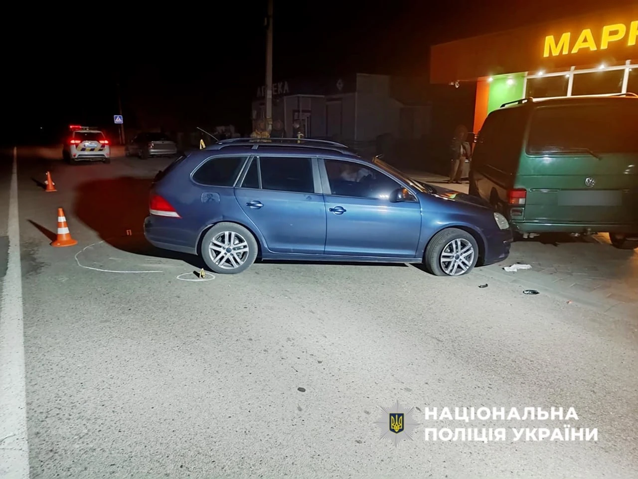 У Сарнах в аварії за участі пʼяти транспортних засобів травмувалися підлітки на мотоциклі: що відомо