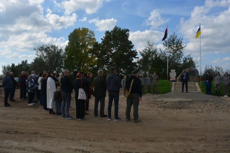 У Немовицькій громаді відкрили пам’ятний знак на місці вишколу старшин ОУН (б)