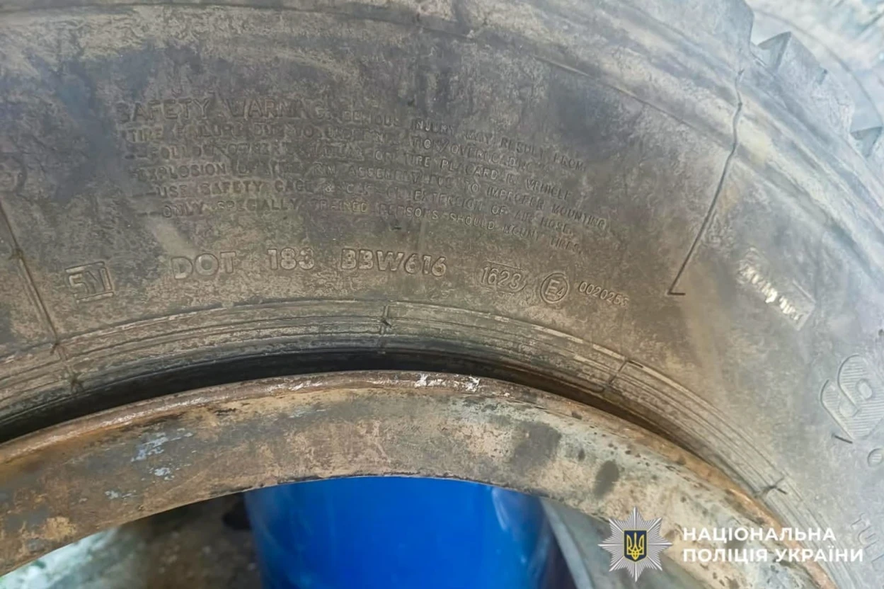 У Сарненському районі під час ремонту колеса загинув 60-річний чоловік