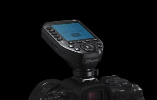 Синхронізатори для спалахів Godox нового покоління X3 Pro та X3 для Canon: огляд та порівняння