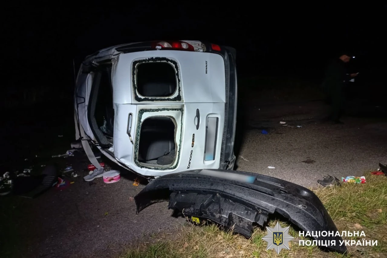 В аварії на Березнівщині травмувалися двоє жителів Сарненщини, ще один пасажир загинув