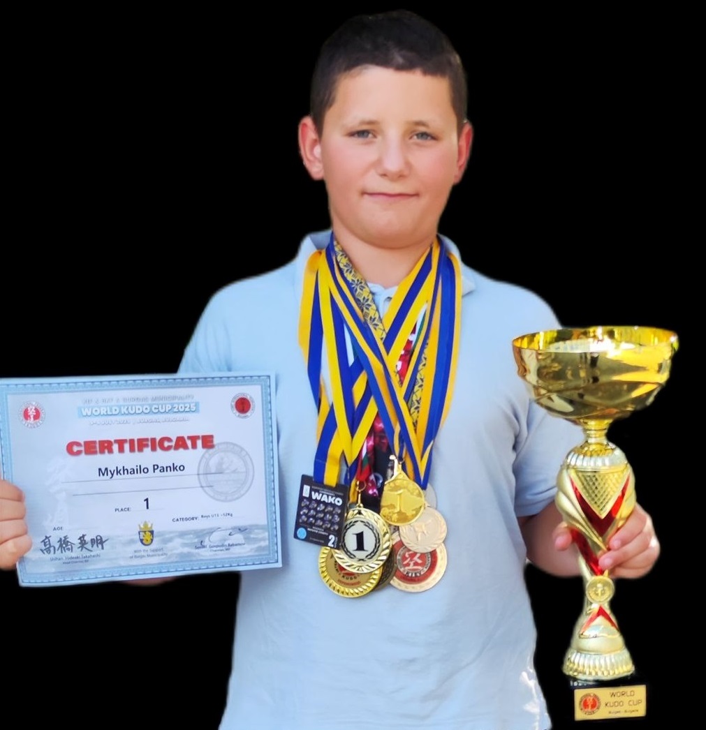 Михайло Панько з нагородами.