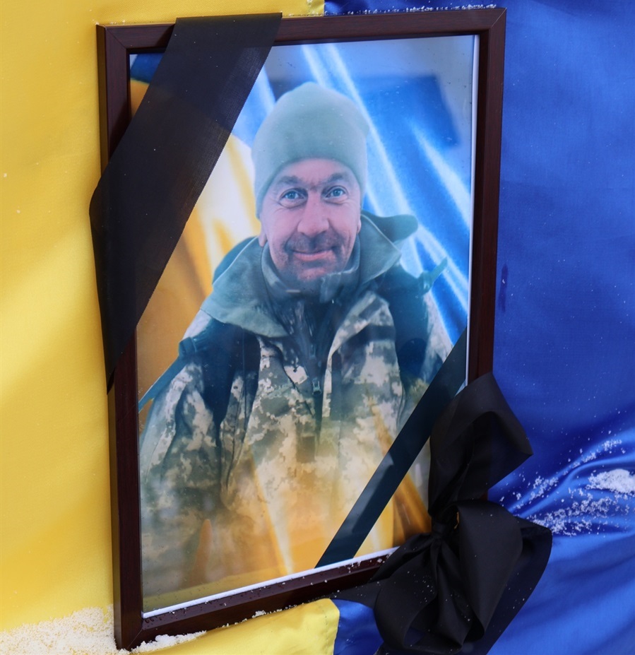 Портрет полеглого воїна Миколи Зубчинського.