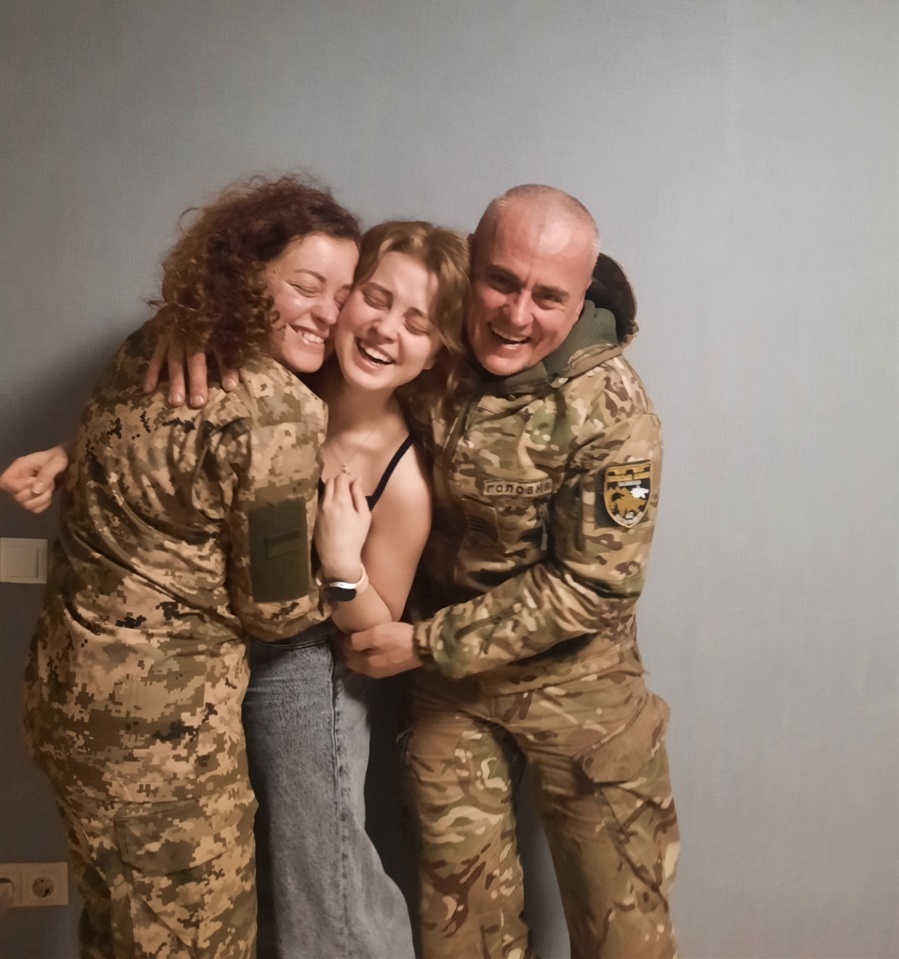 анастасія головня навчання в Японії сарни