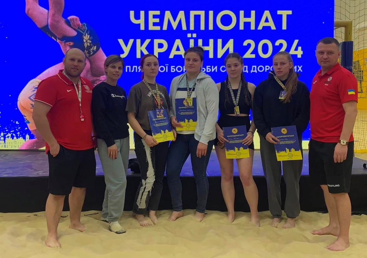 чемпіонат з пляжної боротьби київ