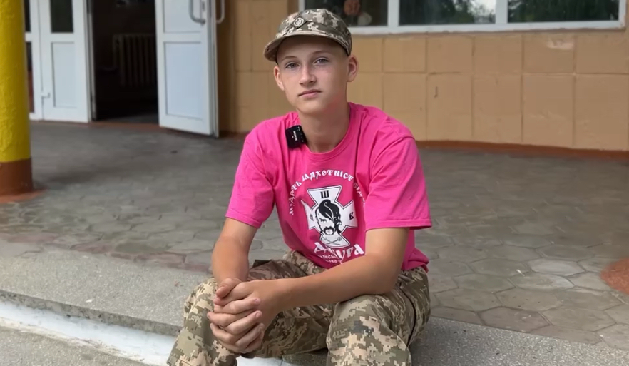Джура Юрій Комар.