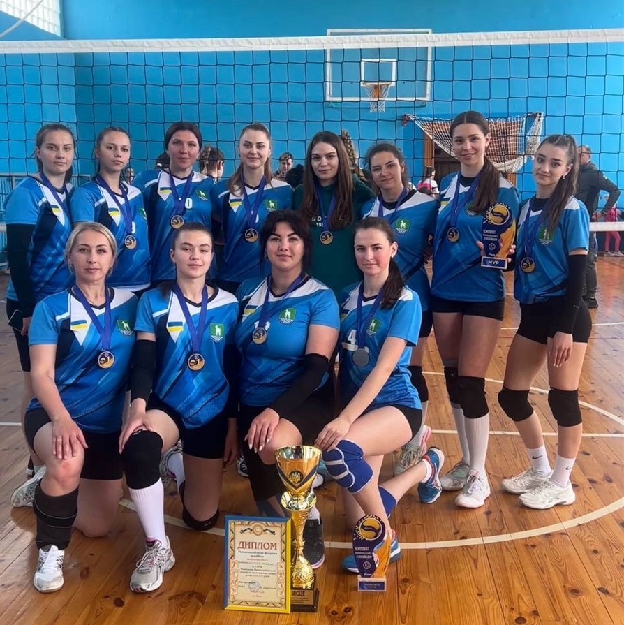 вікторія волейбол сарни