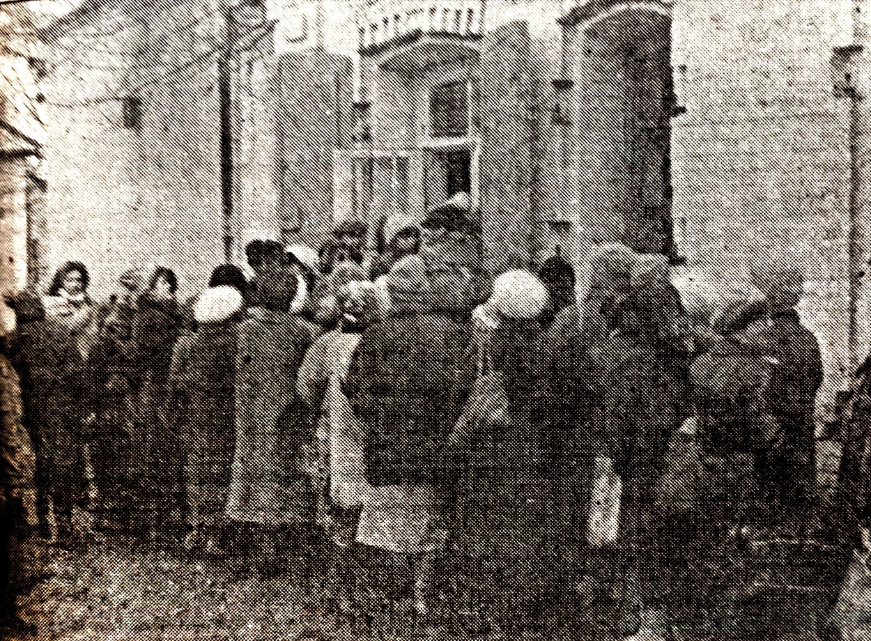 Місцеві черги. Магазин на нинішній вулиці Веселій. 1991 рік