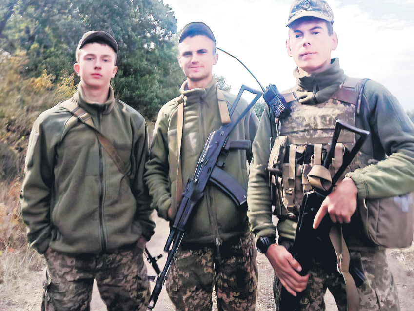 Іван Коваль із побратимами