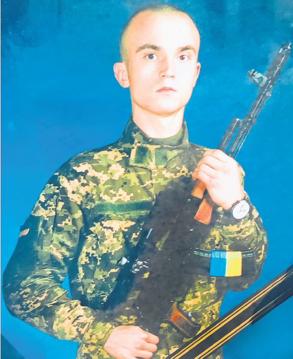 Іван на службі.