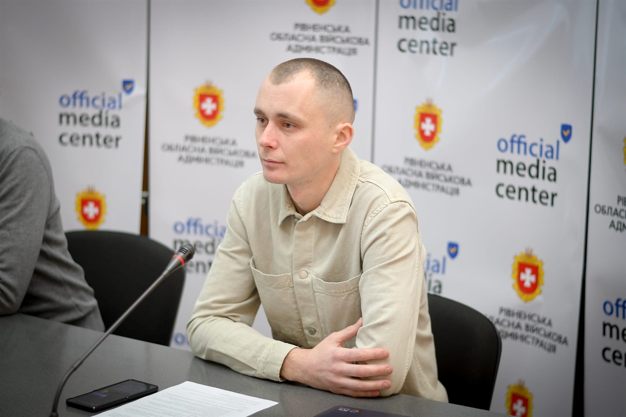 роман кутира брифінг в ова тертя платіжка за газ