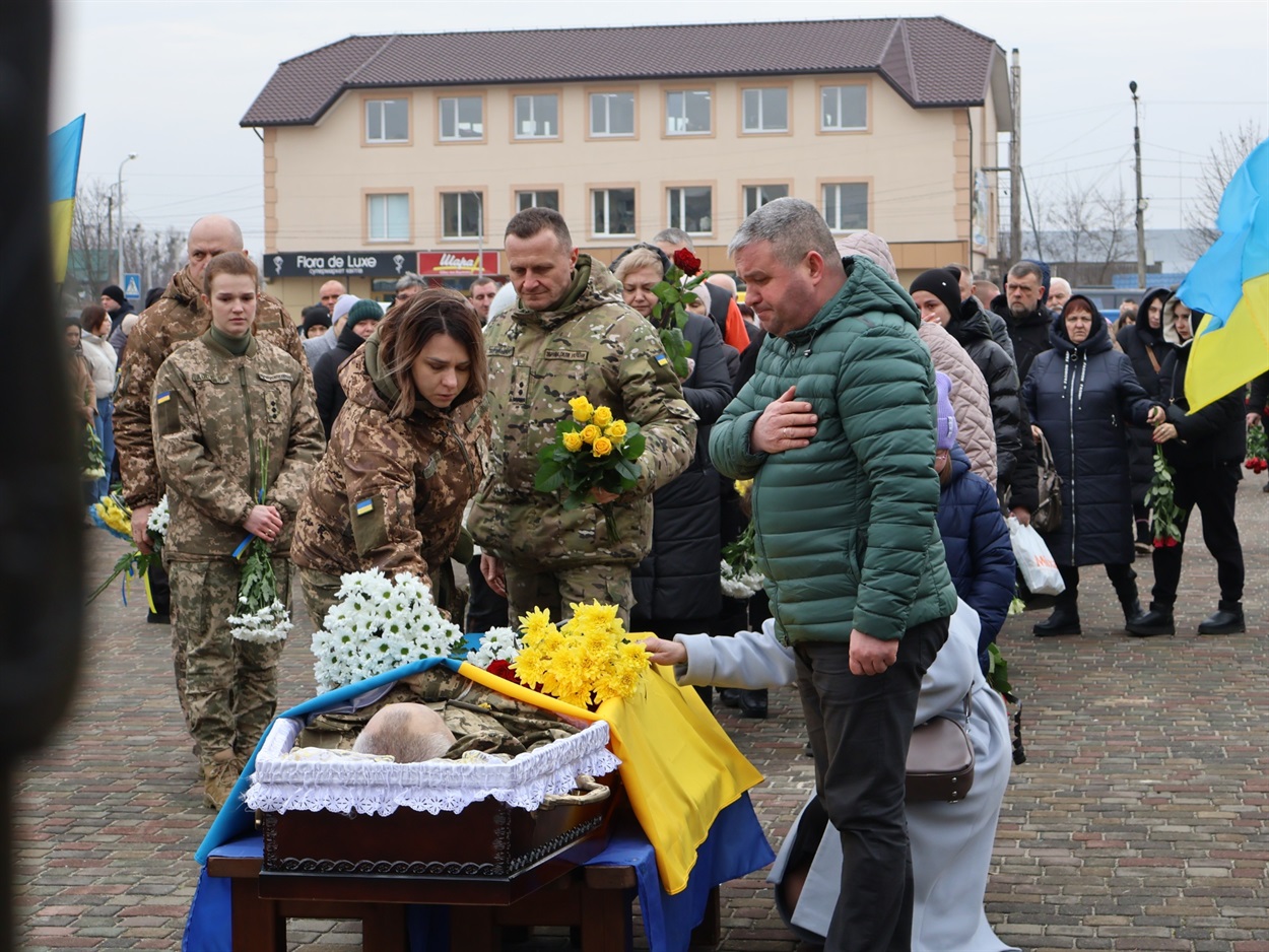 Прощання з воїном.