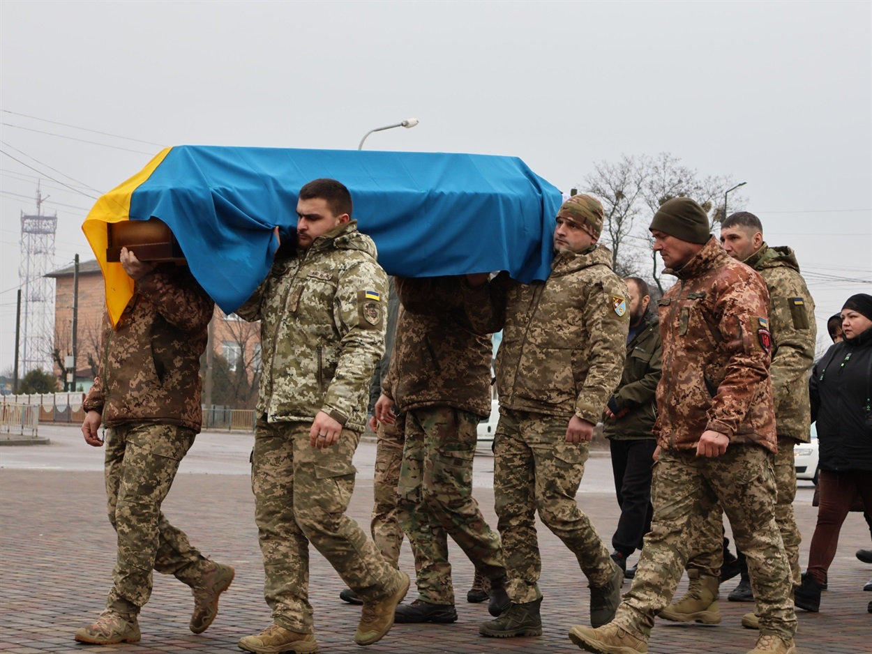Прощання з воїном.