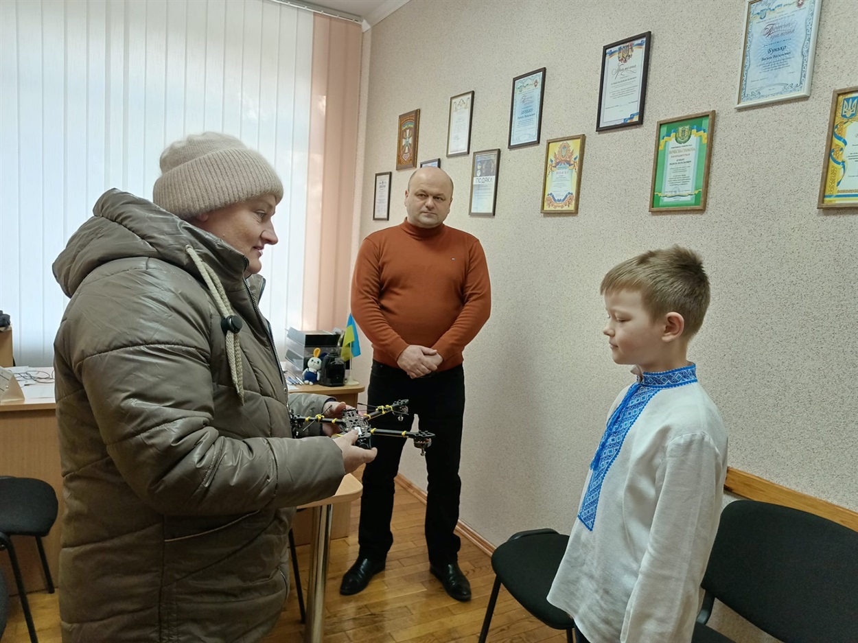 дрон безпілотник допомога рокитне