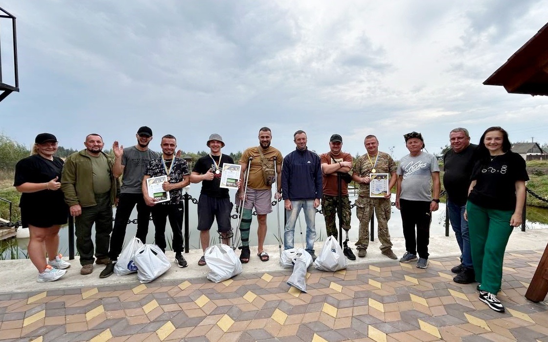 Всі учасники й організатори турніру.