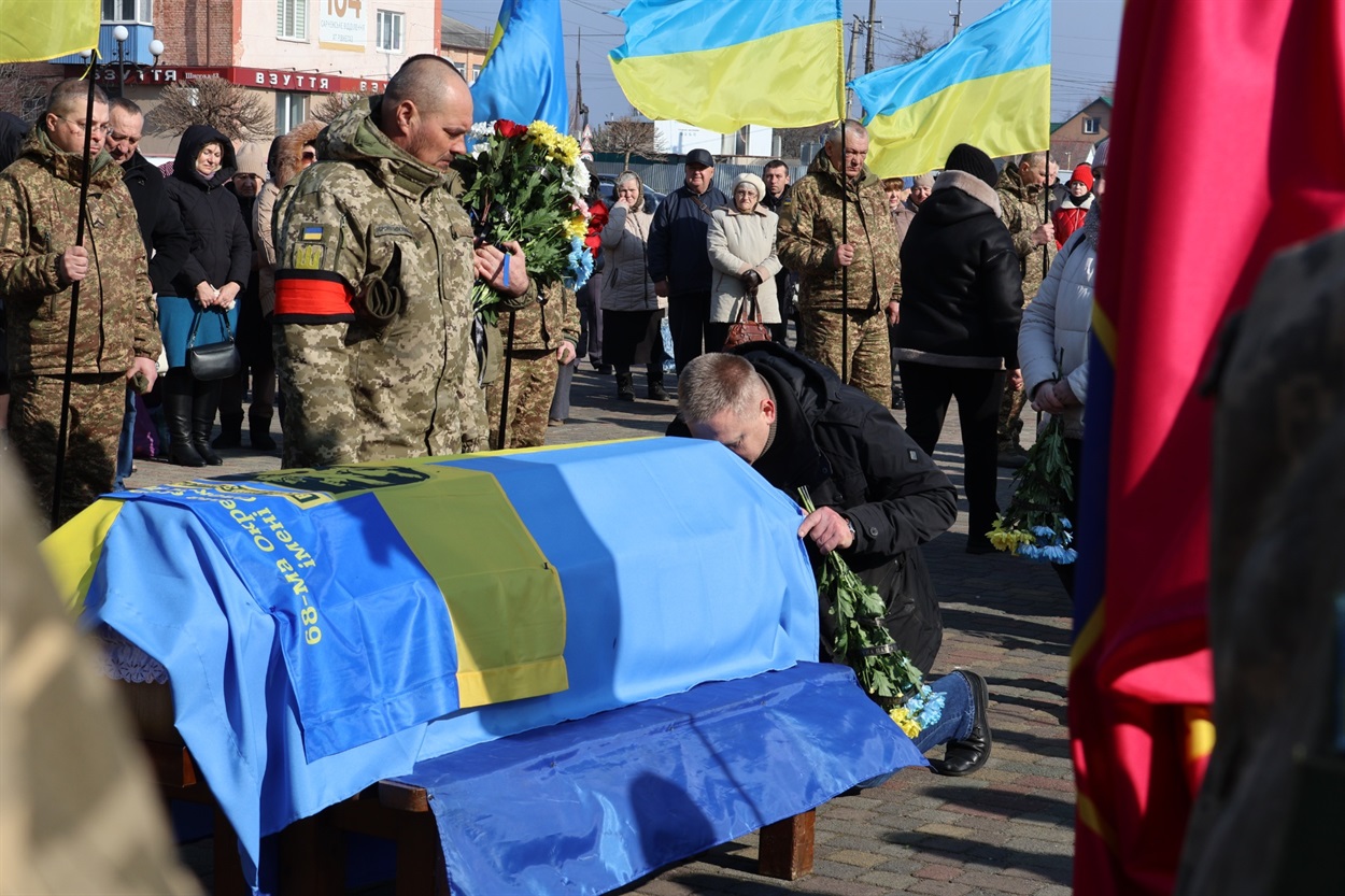 Прощання з воїном.