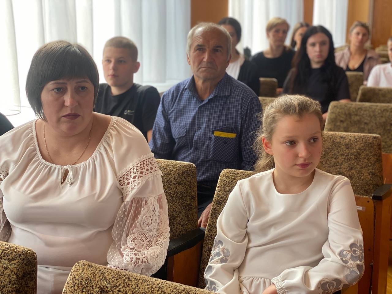 У Сарнах орденами й відзнакою нагородили полеглих військових із району