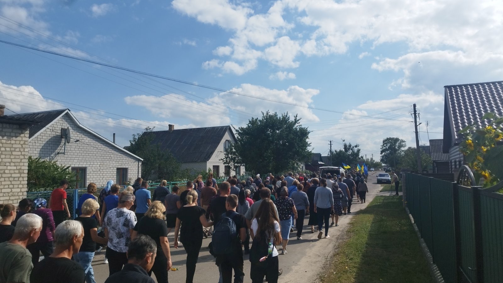 У громаді Сарненського району попрощалися з померлим військовим