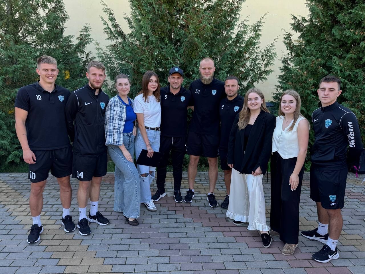 У Сарнах організували фан-зустріч із гравцями «Маяка»