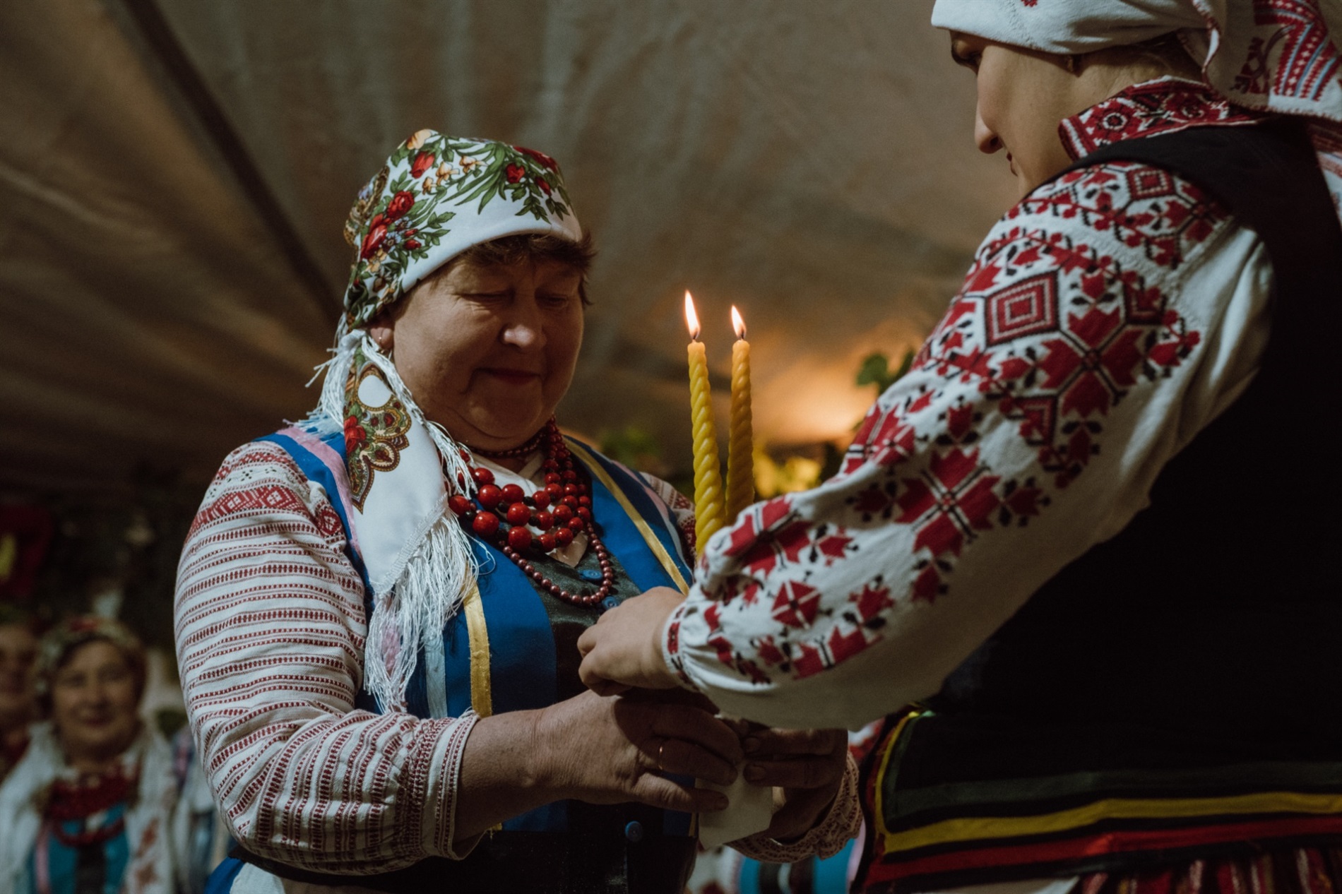 «Осінь весільна»: у Сарнах відтворили обрядове поліське весілля