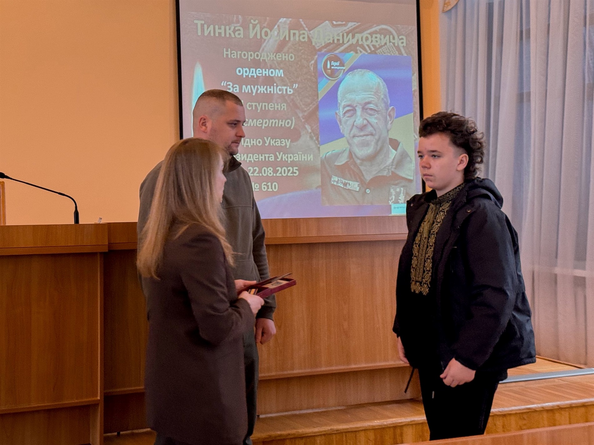 Родинам загиблих військових із Сарненського району вручили державні нагороди