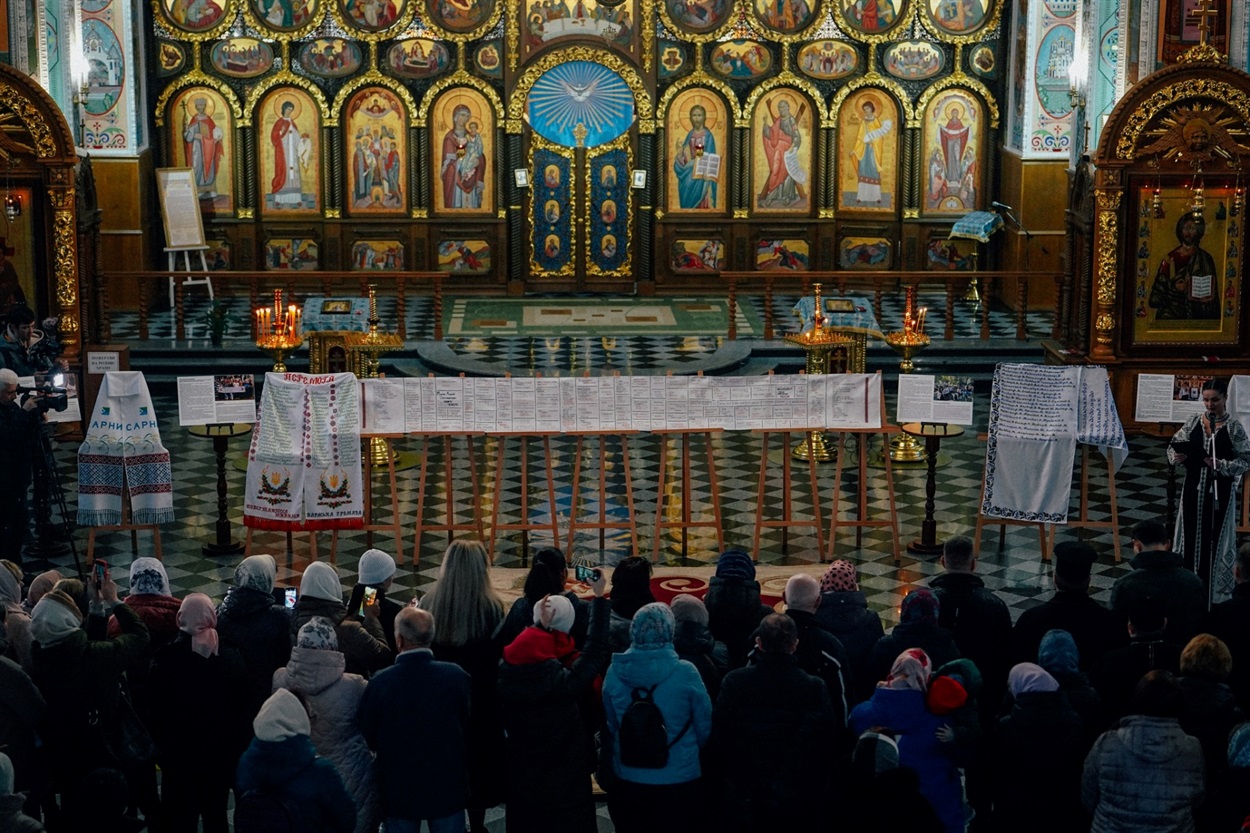 Створений на Сарненщині «Рушник надії» освятили у Свято-Воскресенському соборі
