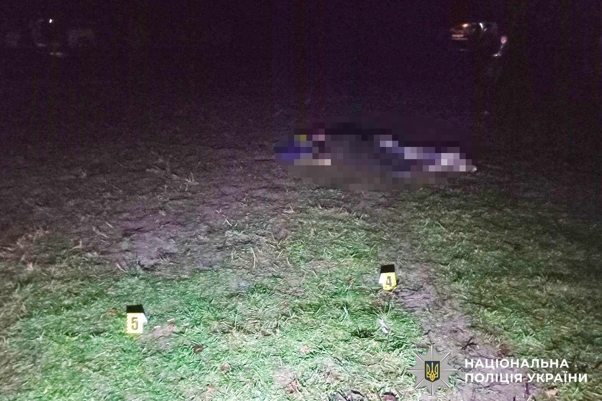 На Сарненщині водій кросовера смертельно травмував пішохода та залишив місце ДТП