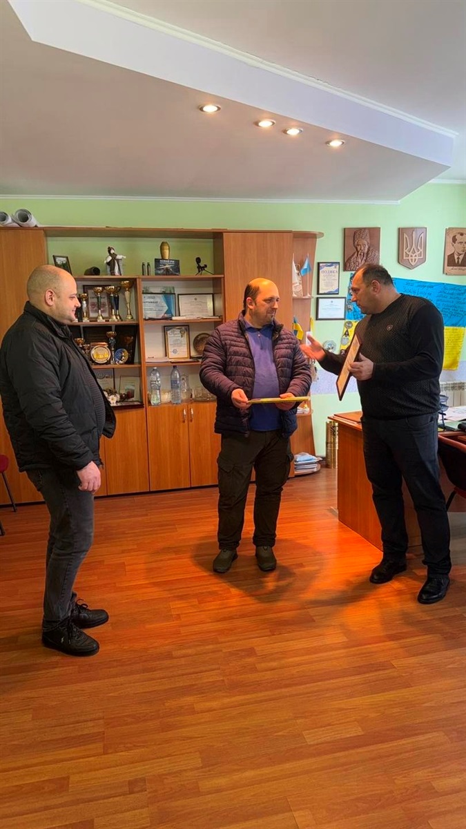 Навчають рятувати життя та допомагають фронту: на Сарненщині відзначили волонтерів