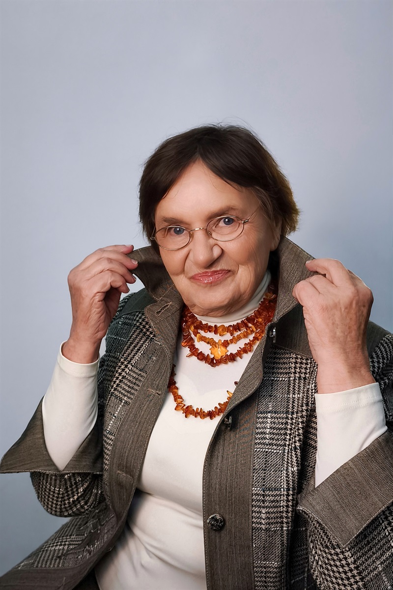 У Сарнах презентували фотовиставку «Розкішні досі»: яким був фінал проєкту «Жити, радіючи»
