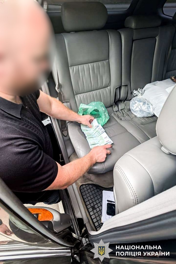 На Дубровиччині викрили схему незаконного виїзду військовозобов’язаних