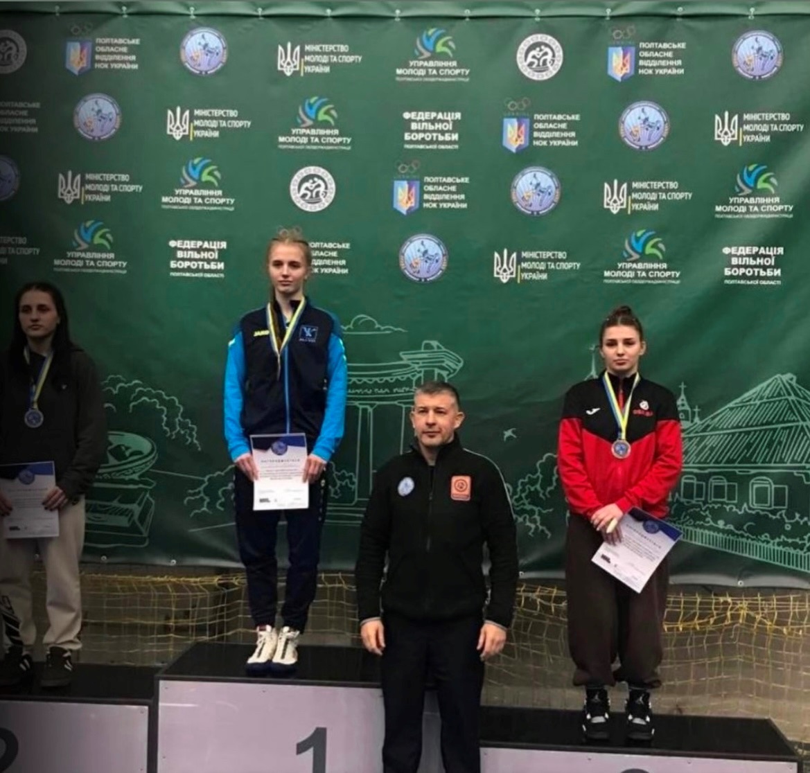 Золото, срібло та бронза: хто з сарненських борчинь представлятиме Україну в Європі