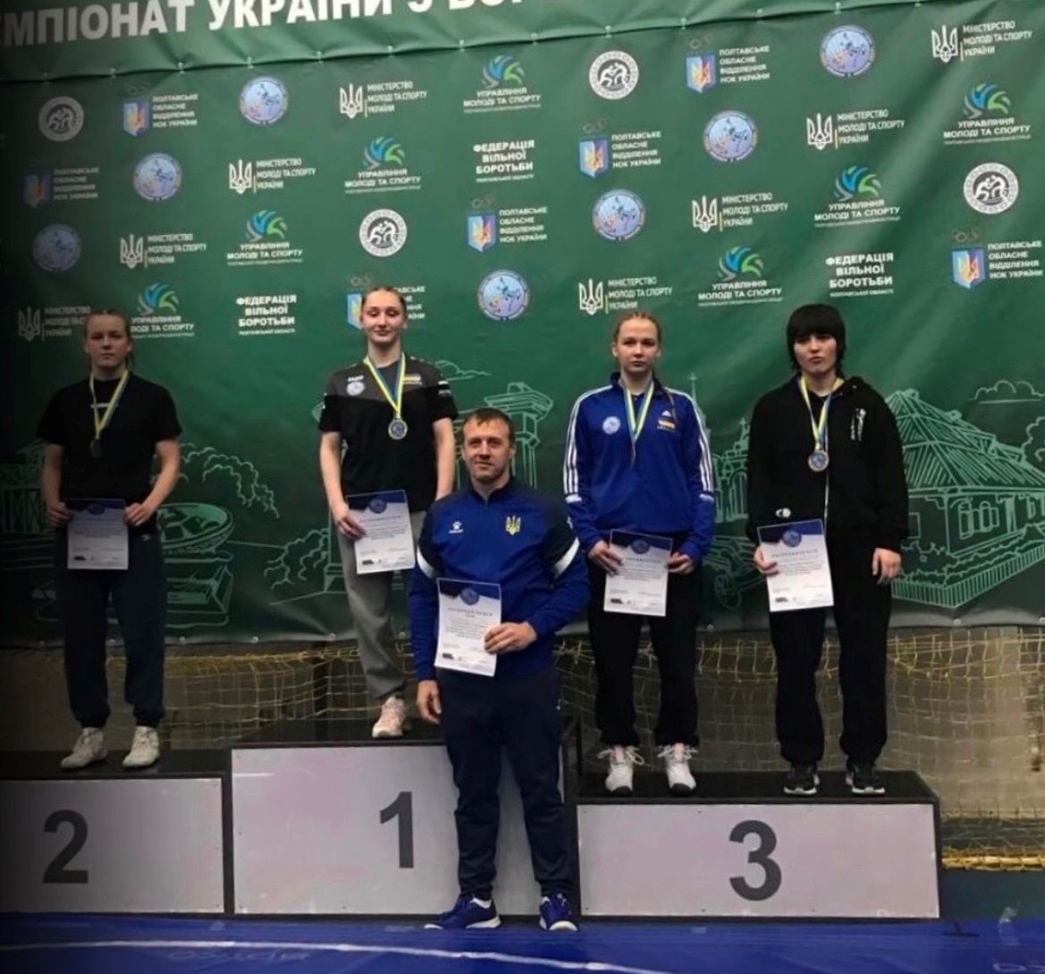 Золото, срібло та бронза: хто з сарненських борчинь представлятиме Україну в Європі