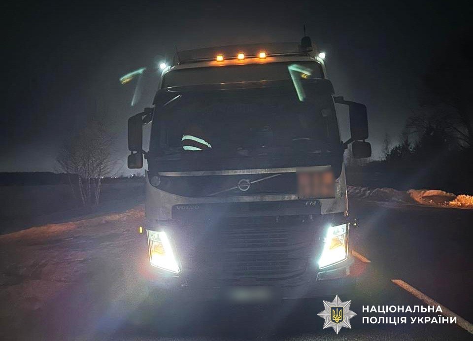 На Сарненщині водій вантажівки збив насмерть велосипедиста