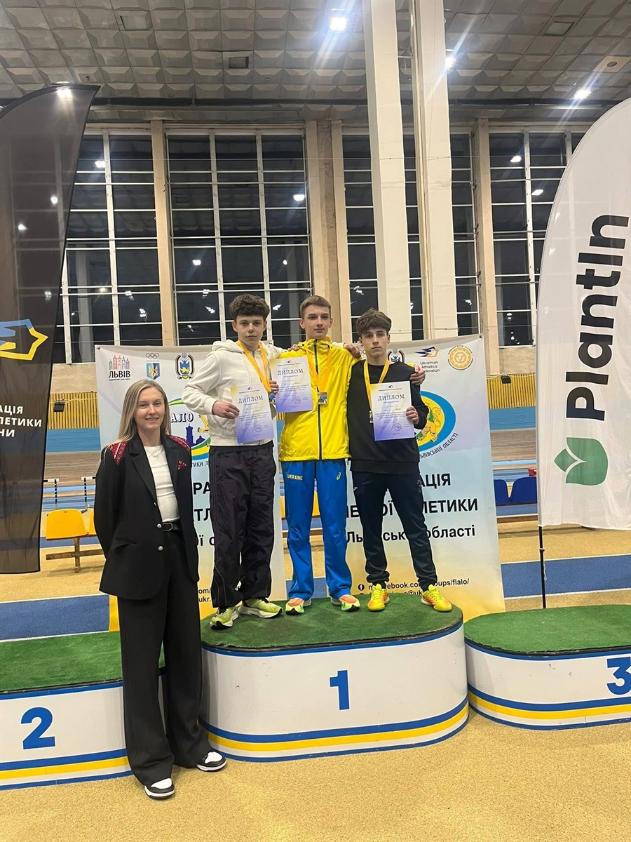 Юні легкоатлети із Сарн привезли три нагороди з Чемпіонату України