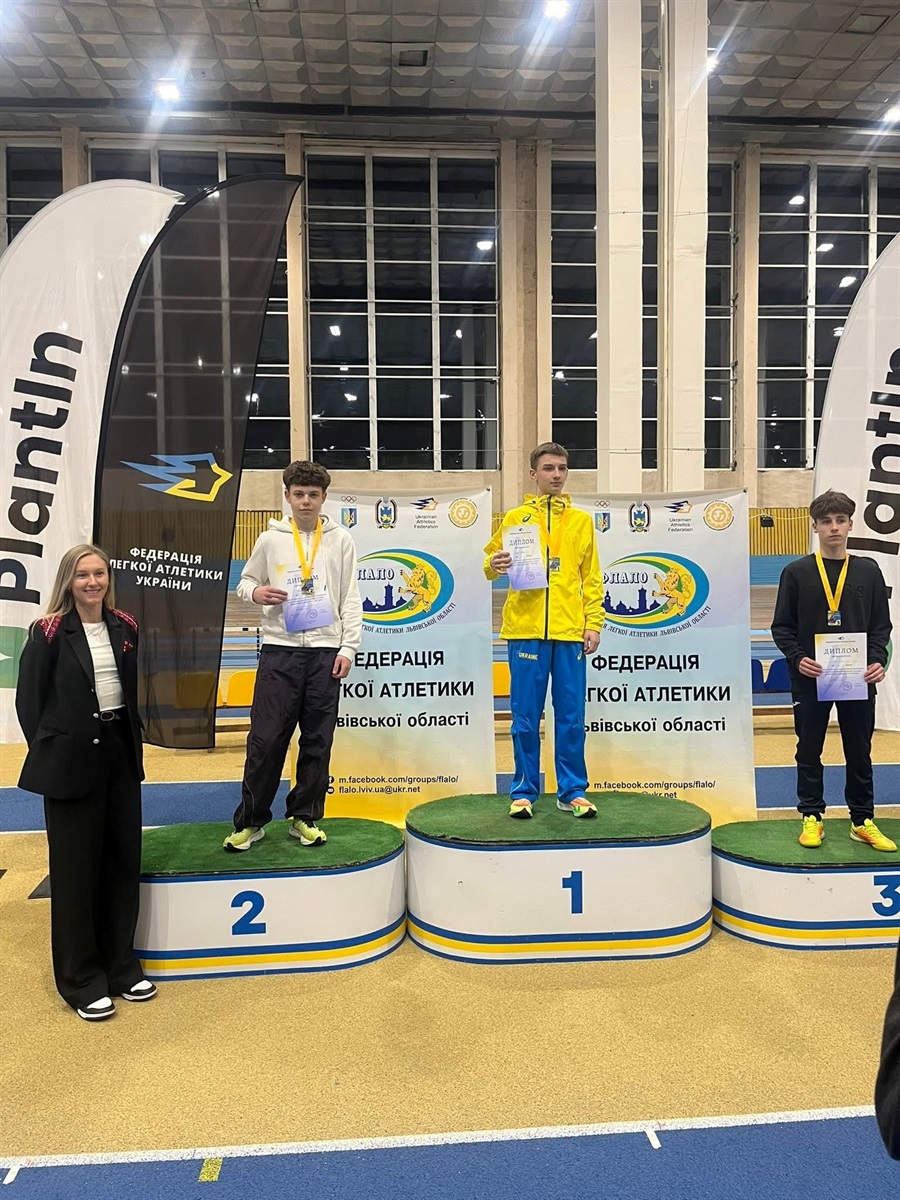 Юні легкоатлети із Сарн привезли три нагороди з Чемпіонату України