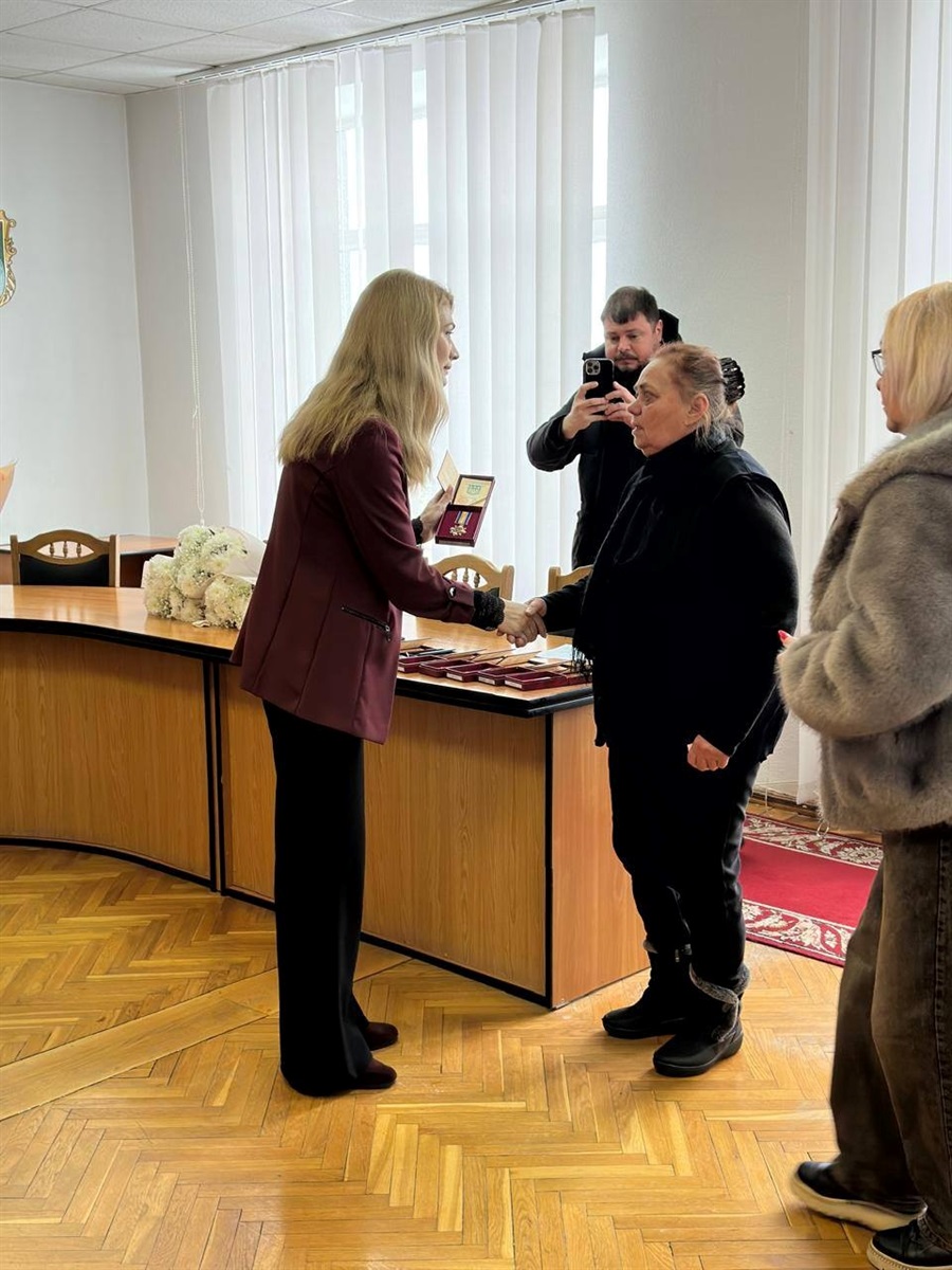 Одинадцять полеглих захисників із Сарненського району отримали державні нагороди