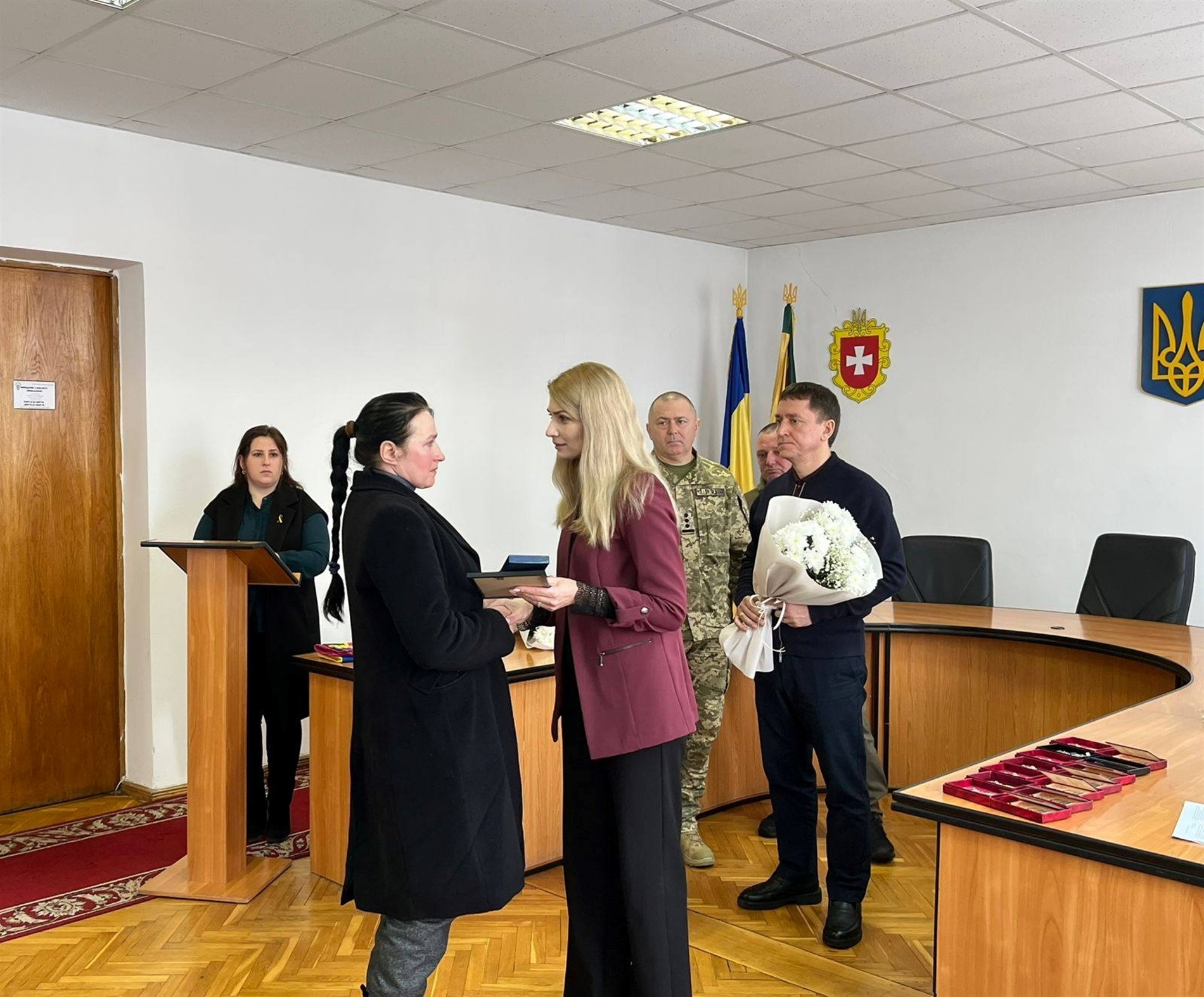 Одинадцять полеглих захисників із Сарненського району отримали державні нагороди