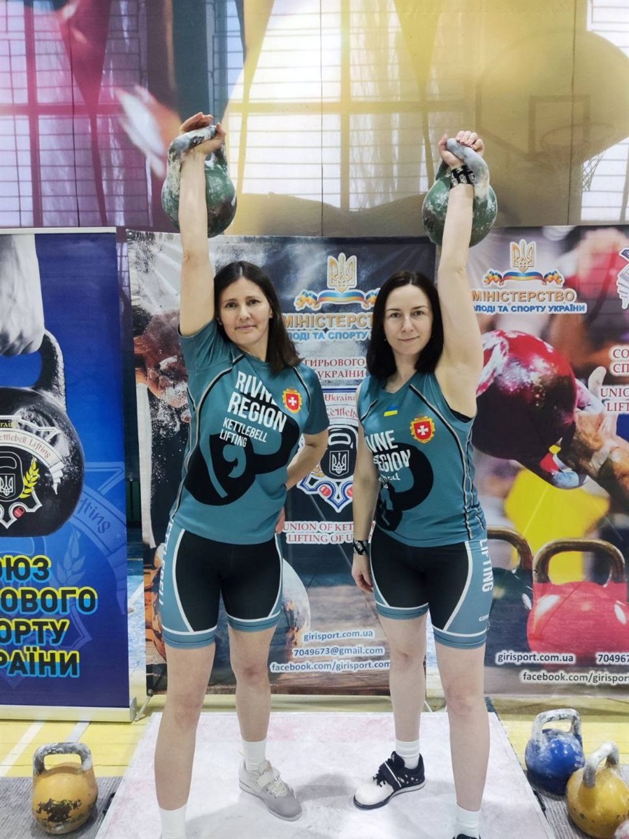 16 нагород і рекорд України: як виступили сарненські гирьовики на Чемпіонаті України
