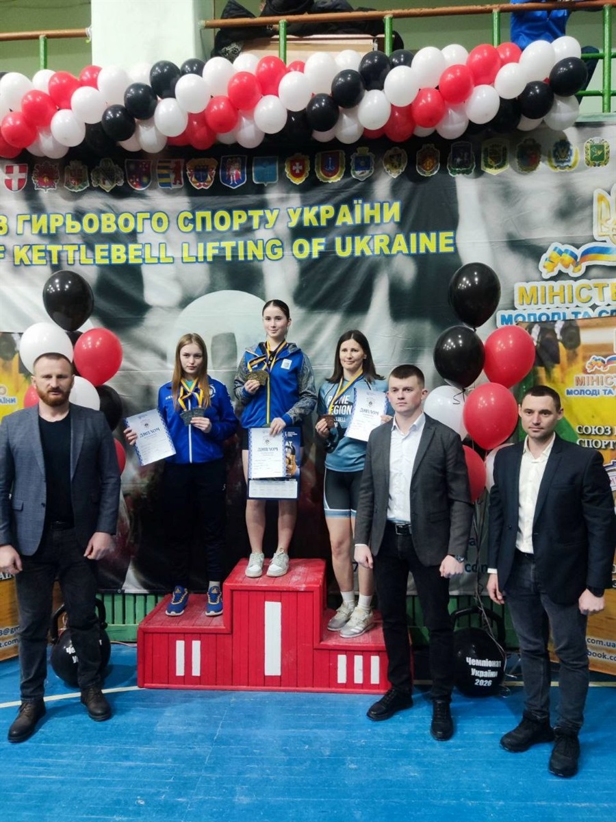 16 нагород і рекорд України: як виступили сарненські гирьовики на Чемпіонаті України