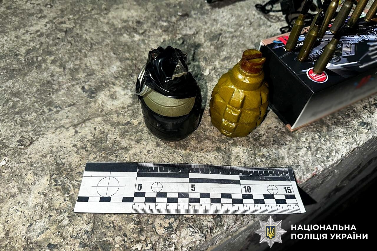 Перевозив боєприпаси: на Рокитнівщині затримали жителя Волині