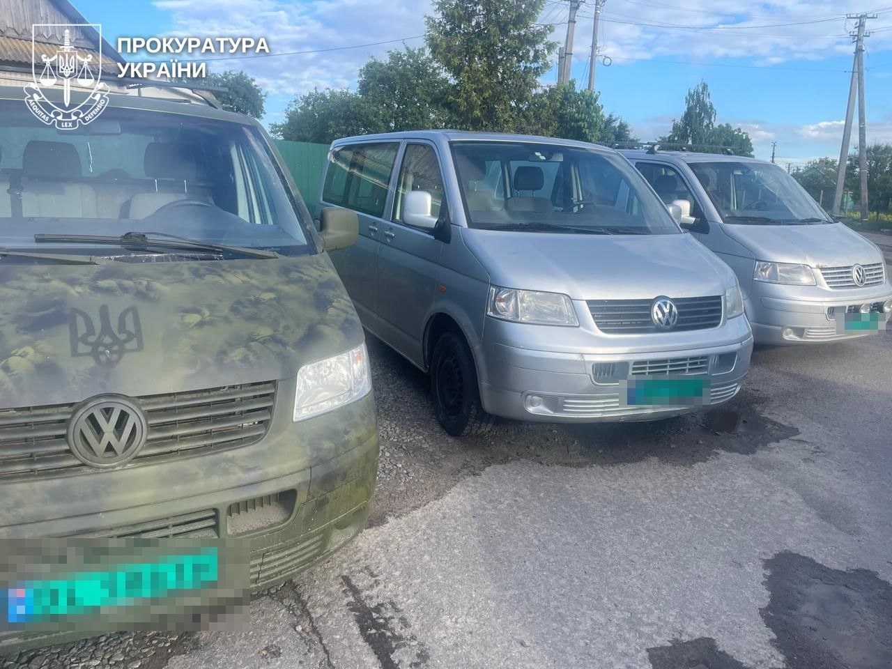 Декларував як «гуманітарку» та продавав: сарненця підозрюють у незаконному ввезенні авто