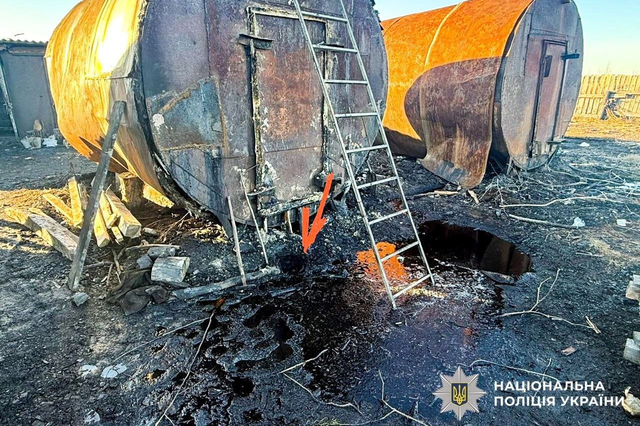 На Дубровиччині чоловік незаконно виготовляв деревне вугілля