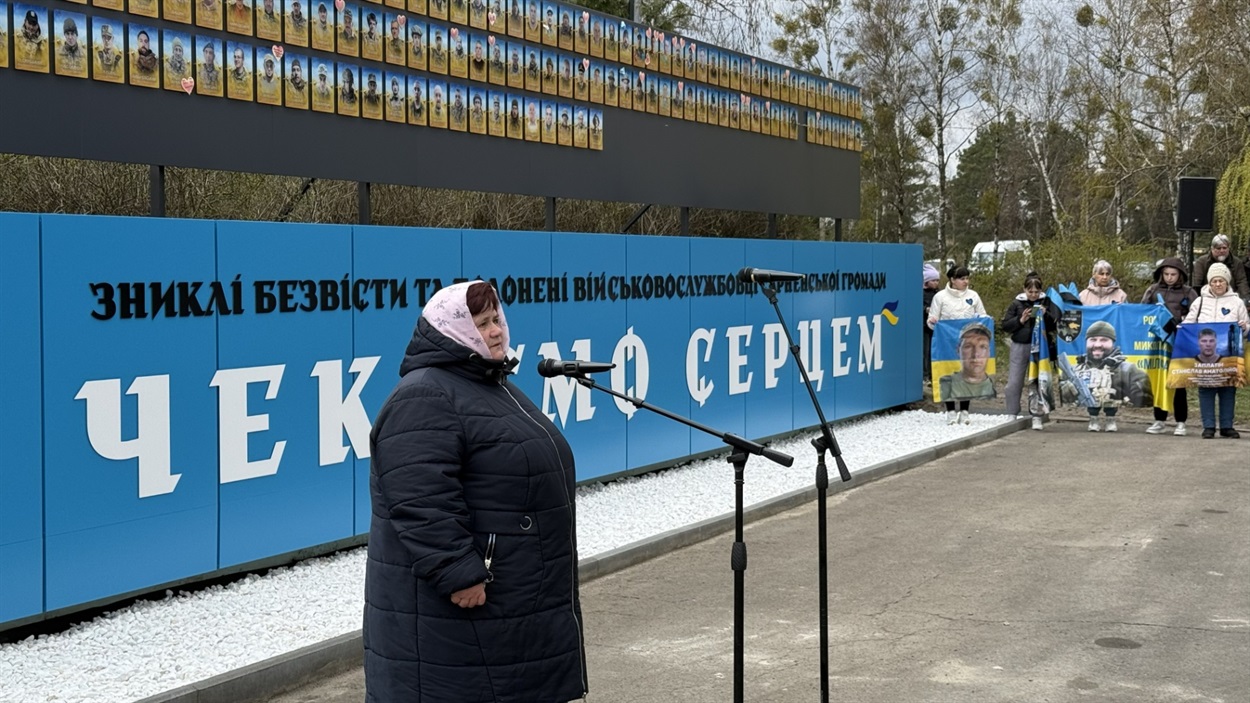 Світлана Крот, мати звільненого захисника.