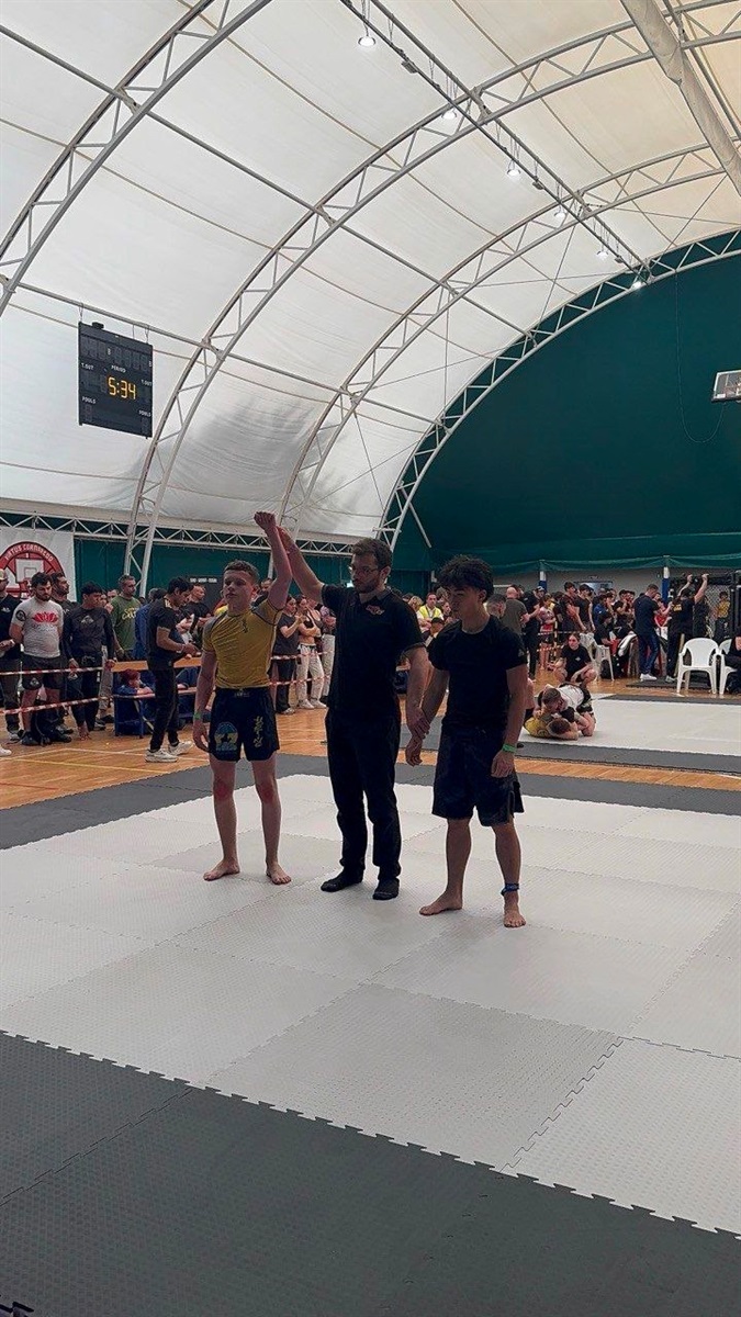 «Він поборов усіх іноземців»: спортсмен із Рокитнівщини переміг на міжнародних змаганнях з хортингу