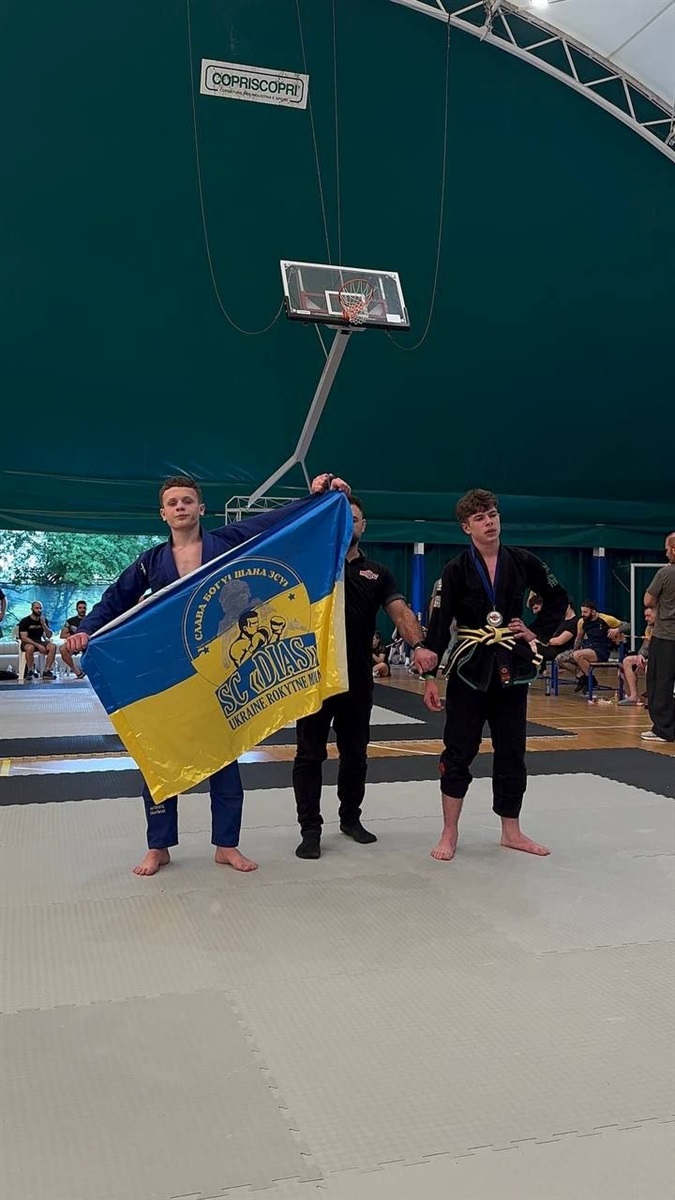 «Він поборов усіх іноземців»: спортсмен із Рокитнівщини переміг на міжнародних змаганнях з хортингу