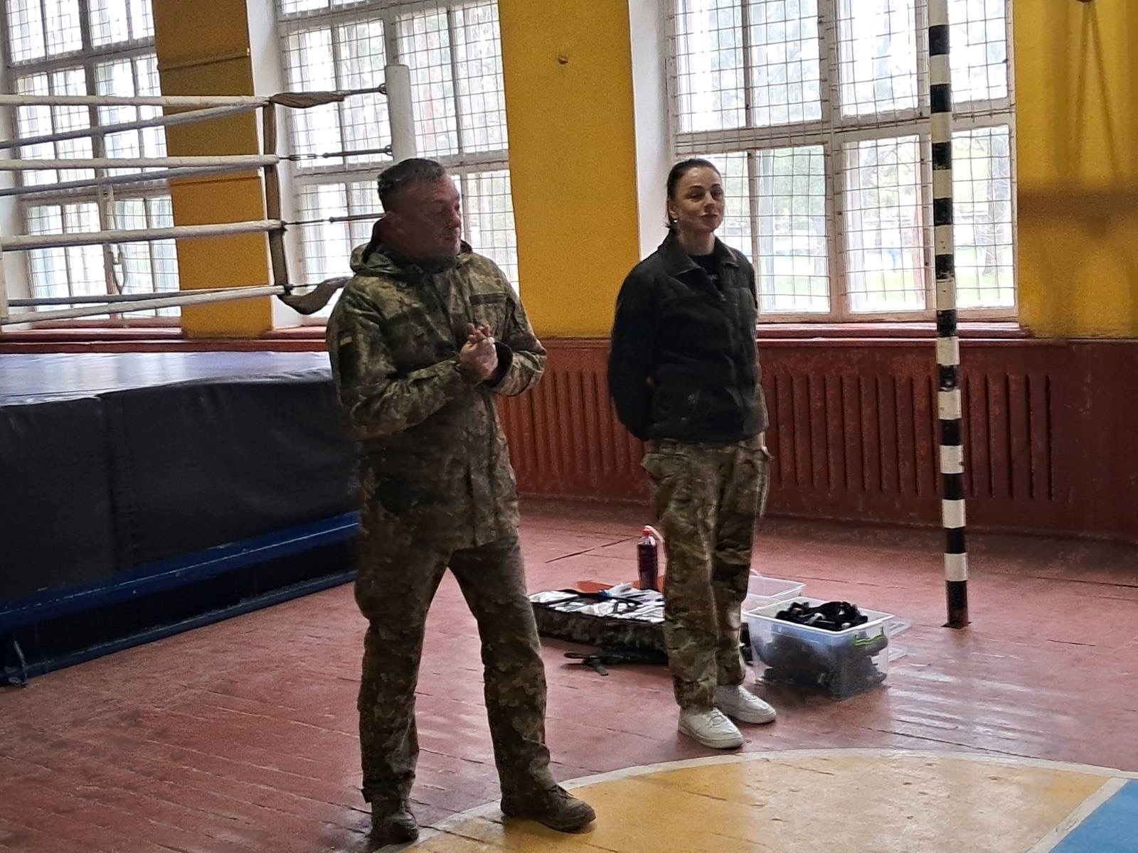 «Захист України» на практиці: у Сарнах для студентів провели тренінг із тактичної медицини