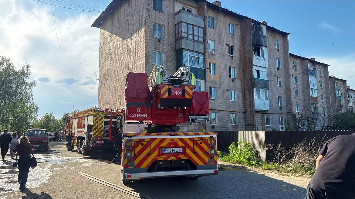 У місті Сарни сталася пожежа у квартирі: що відомо