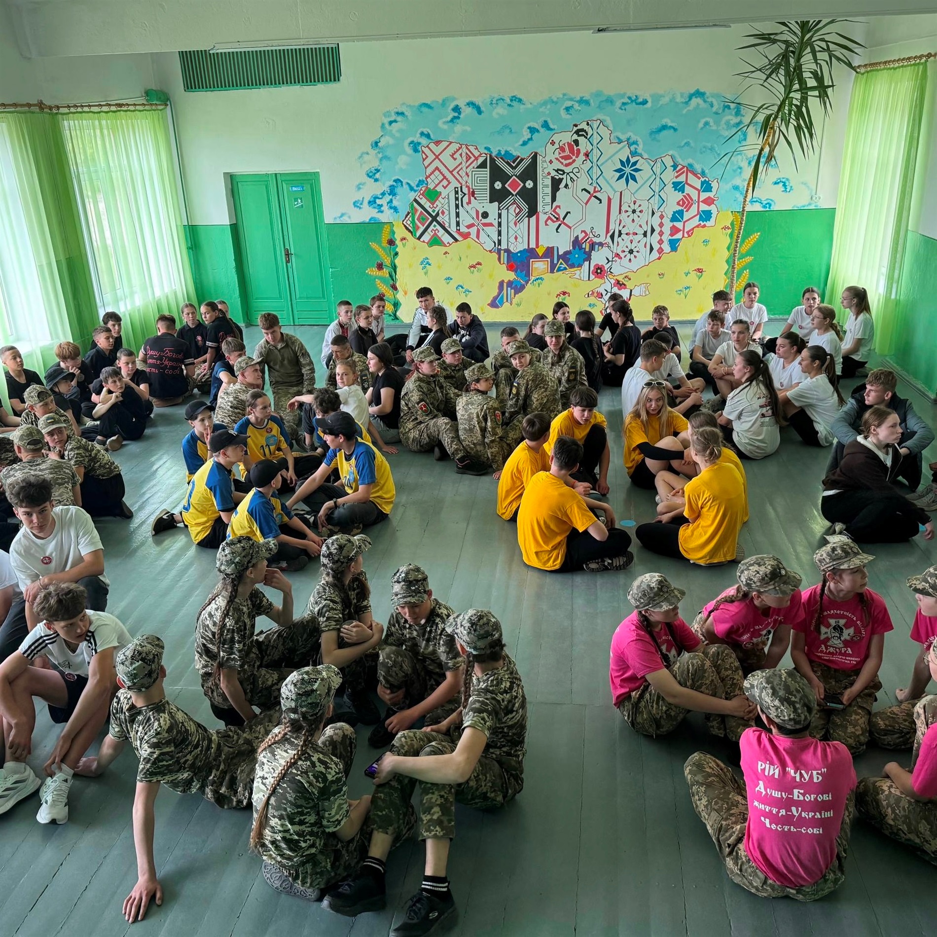 У Сарненській громаді провели військово-патріотичну гру «Джура»: як це було