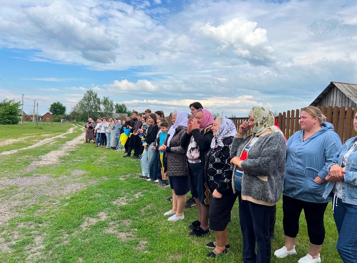 З полону — до мами: на Сарненщині зустріли звільненого захисника